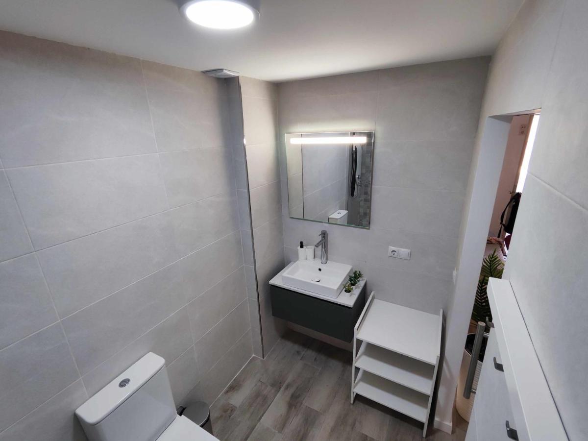 La Victoria Suites Málaga Extérieur photo