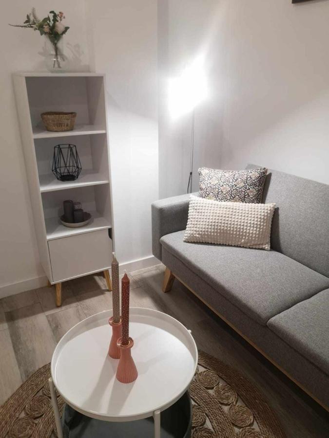 La Victoria Suites Málaga Extérieur photo