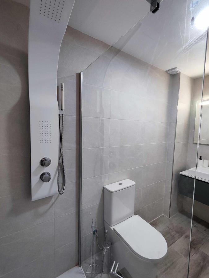 La Victoria Suites Málaga Extérieur photo